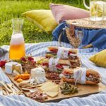 Top 9 Địa Điểm Lý Tưởng Cho Dân Mê Picnic Mùa Hè Này Tại Hà Nội